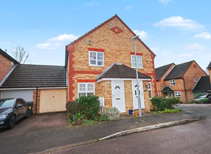 2 Bedroom Semi-Detached House For Sale In Park Close, Earls Barton, Northampton, NN6