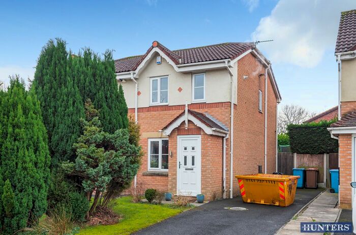 2 Bedroom Semi-Detached House To Rent In Woodpecker Place, Worsley, Manchester, Greater Manchester M28