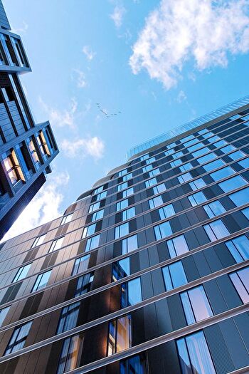 1 Bedroom Flat For Sale In Parliament Square, Liverpool City Centre, Liverpool, L1