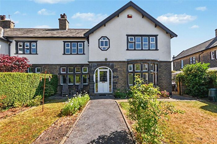4 Bedroom Semi-Detached House For Sale In Town Lane, Bradford, West Yorkshire, BD10