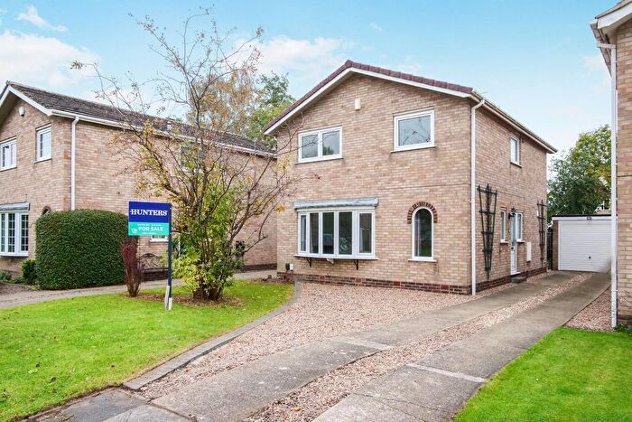 4 Bedroom Detached House For Sale In Miterdale, Woodthorpe, York, YO24