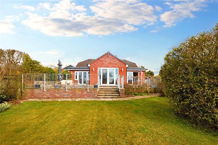 3 Bedroom Bungalow To Rent In Crossways, Linton, Cambridge, Cambridgeshire, CB21