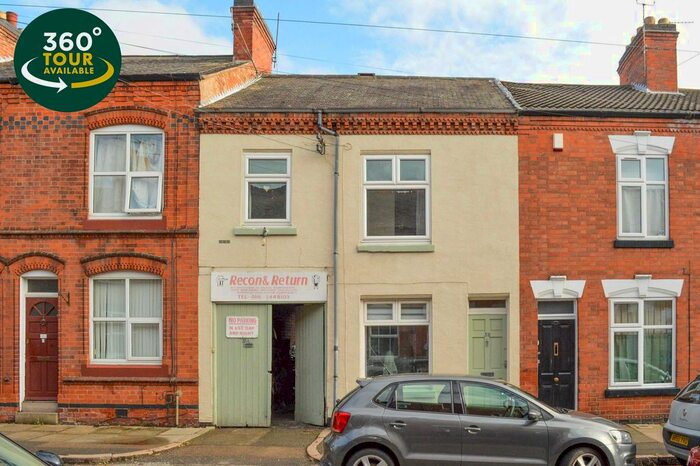 4 Bedroom Terraced House To Rent In Avenue Road Extension, Clarendon Park, Leicester, LE2