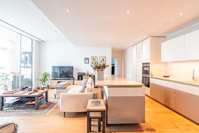 3 Bedroom Apartment To Rent In Oakley House, Electric Boulevard, London, SW11