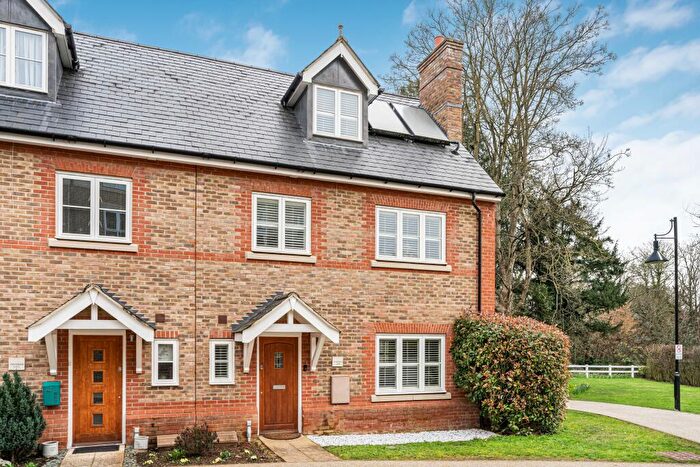 3 Bedroom Town House To Rent In Townsend Gate, Berkhamsted, HP4