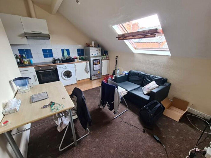 1 Bedroom House To Rent In Richmond Avenue, Leeds, LS6