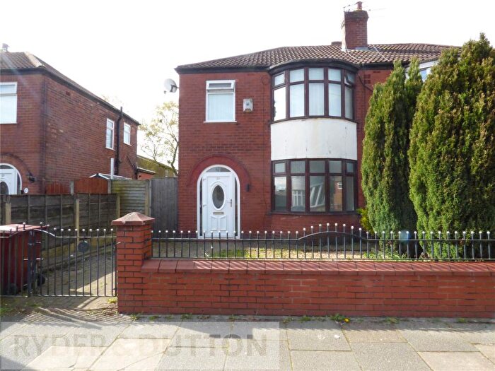 3 Bedroom Semi Detached House To Rent In Brendon Avenue, Manchester, Greater Manchester, M40