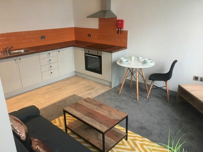 1 Bedroom Flat To Rent In St. Peters House, Doncaster, DN1