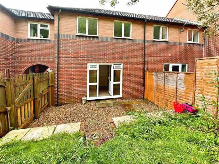 2 Bedroom Terraced House To Rent In Farm Hill, Exeter, EX4