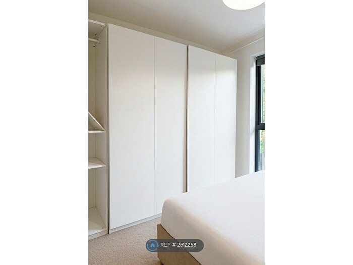 2 Bedroom Flat To Rent In Williams Way, Wembley, HA0