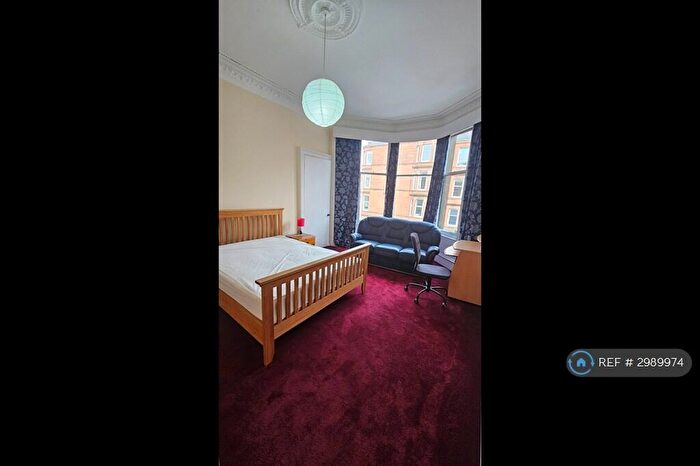 4 Bedroom Flat To Rent In Queen Margaret Drive - Hmo N Kelvinside, Glasgow, G20
