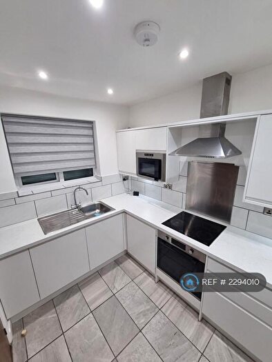 2 Bedroom Flat To Rent In Brinkley Place, Colchester, CO4