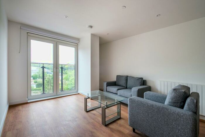 1 Bedroom Apartment To Rent In Well Farm Road Whyteleafe, CR3