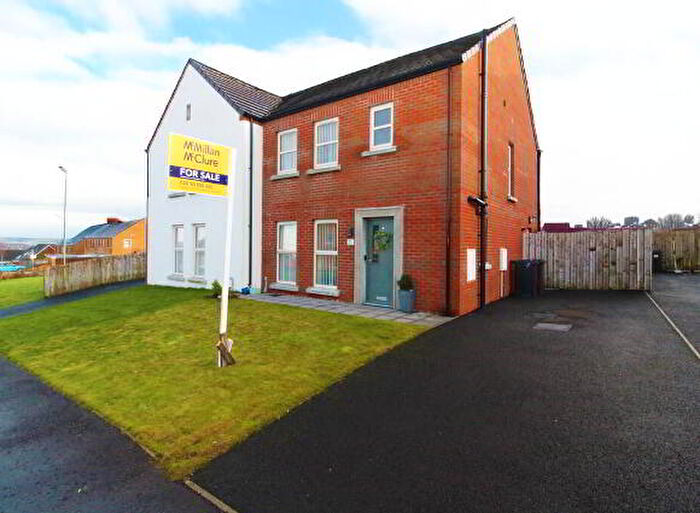 3 Bedroom Semi-Detached House For Sale In Aylesbury Grove, Newtownabbey, BT36