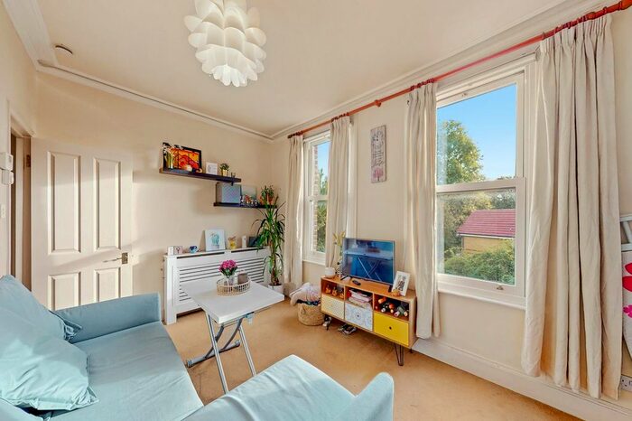 1 Bedroom Flat To Rent In Churchfield Road, Ealing, W13