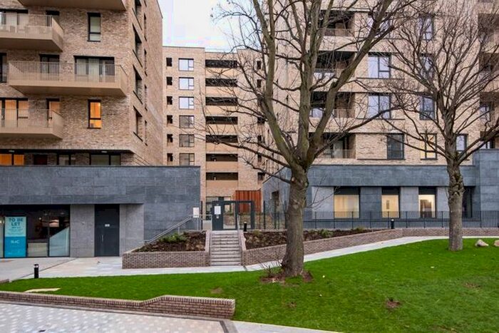 1 Bedroom Flat To Rent In Devlin House, Acton Gardens, W3