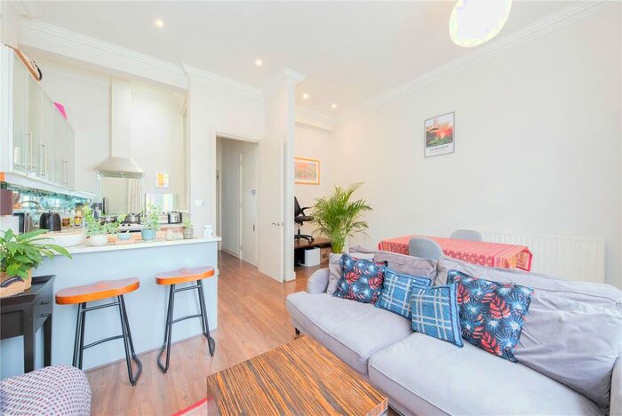 1 Bedroom Flat To Rent In Alderney Street, London, SW1V