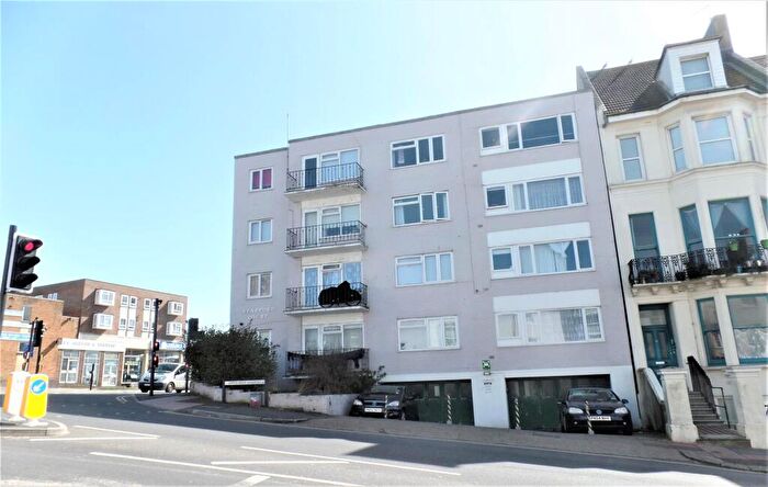 1 Bedroom Flat To Rent In Edward Street, Brighton, BN2