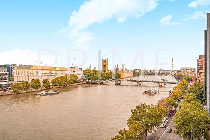 2 Bedroom Flat For Sale In The Dumont, Albert Embankment, London, SE1