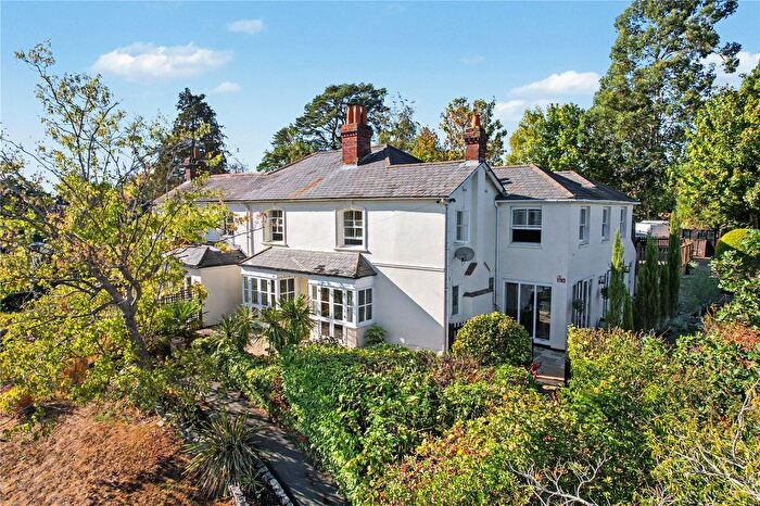 6 Bedroom Semi-Detached House For Sale In Lodge Hill Road, Lower Bourne, Farnham, Surrey, GU10