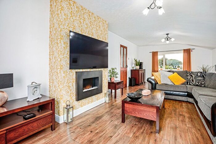 4 Bedroom Detached House For Sale In Beulah, Newcastle Emlyn, SA38