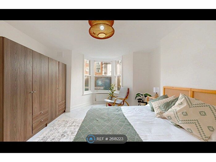 1 Bedroom Flat To Rent In Albion Road, London, N16