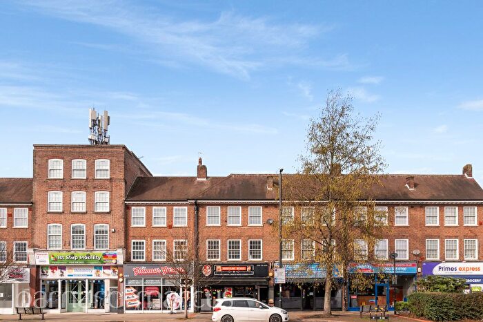 4 Bedroom Flat To Rent In London Road, North Cheam, SM3