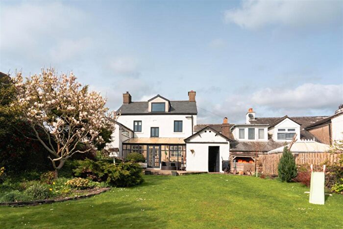 4 Bedroom Link Detached House For Sale In The Green, Kirksanton, Millom, LA18