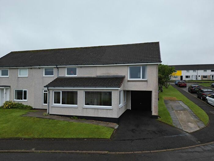 5 Bedroom Semi-Detached House For Sale In Hoy Terrace, Thurso, KW14