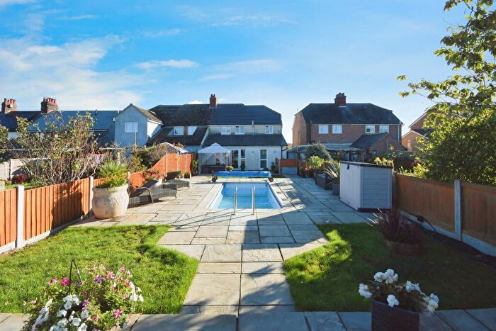 4 Bedroom Semi-Detached House For Sale In The Green, White Notley, Witham, CM8