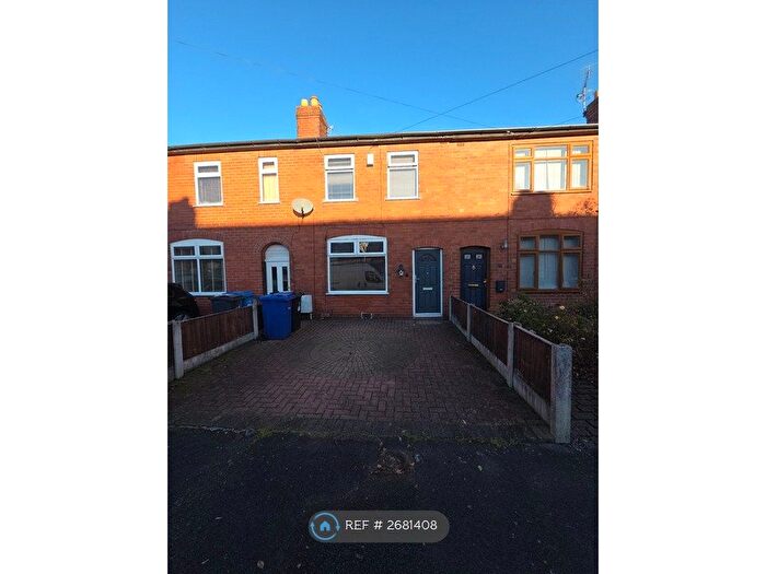 3 Bedroom Terraced House To Rent In Ellen Street, Warrington, WA5