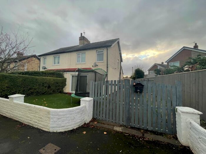 3 Bedroom Semidetached House For Sale In The Crescent, Rowlands Gill NE39