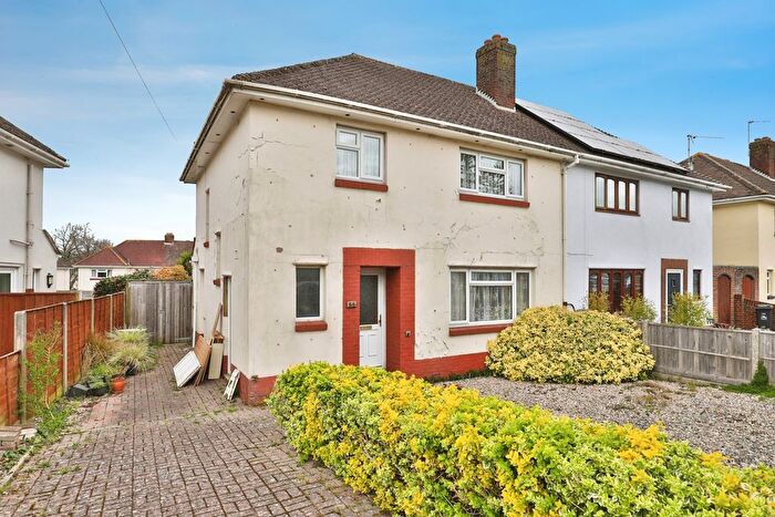 3 Bedroom Semi Detached House For Sale In Kimmeridge Avenue, Poole, Dorset, BH12