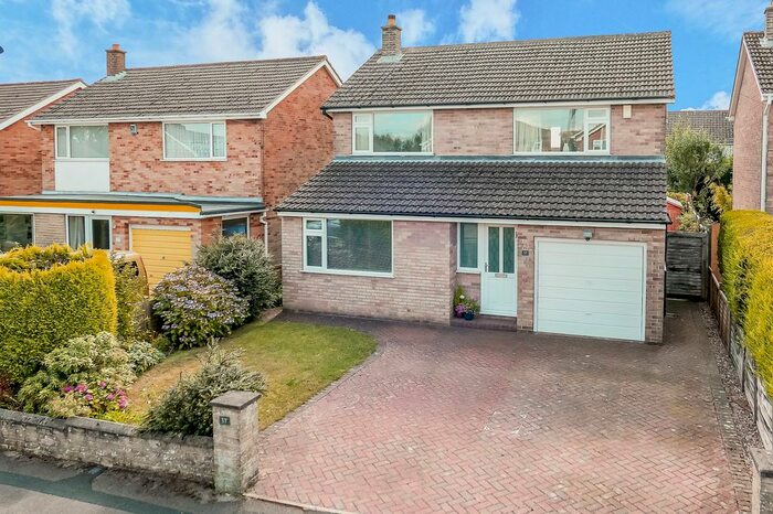 4 Bedroom Detached House To Rent In Beckwith Crescent, Harrogate, HG2