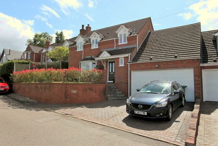 4 Bedroom Detached House For Sale In Dark Lane, Romsley, Halesowen, B62