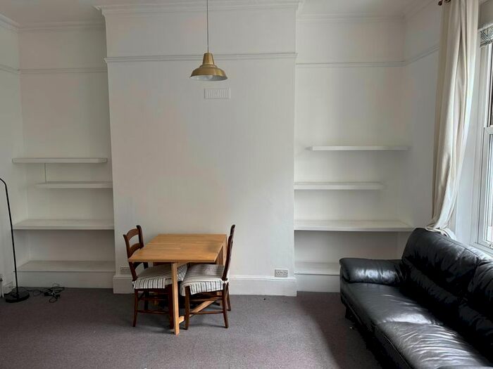 1 Bedroom Flat To Rent In Notting Hill Gate, London, W11