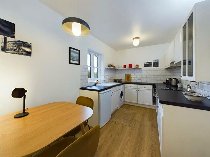 1 Bedroom Apartment For Sale In Castle Park Mews, Lancaster, LA1