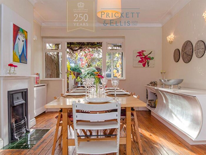 4 Bedroom House To Rent In Elmhurst Avenue, N2