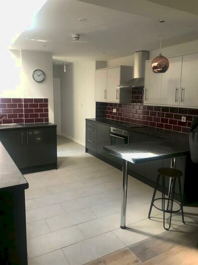7 Bedroom Terraced House To Rent In Alton Road, Selly Oak, Birmingham, B29
