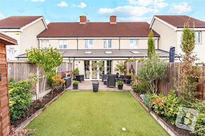 3 Bedroom Terraced House For Sale In William Porter Close, Beaulieu Park, Chelmsford, Essex, CM1