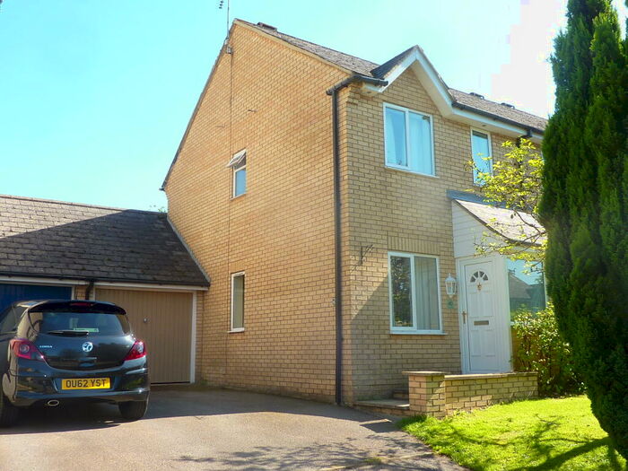 2 Bedroom End Of Terrace House To Rent In Rowell Way, Chipping Norton, OX7
