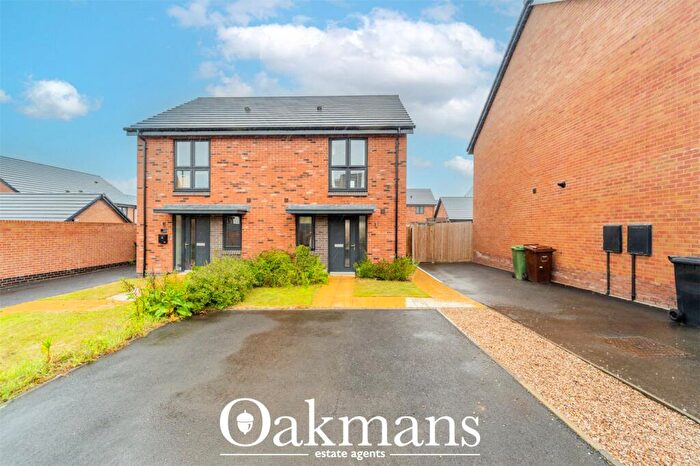 2 Bedroom Semi-Detached House For Sale In Rosewood Drive, Birmingham, B90