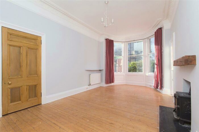 3 Bedroom Apartment To Rent In McDonald Road, Broughton, Edinburgh, EH7