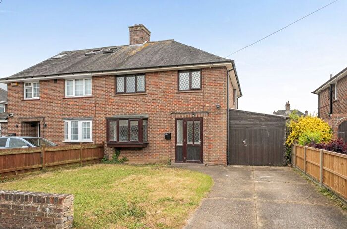3 Bedroom Semi Detached House For Sale In Halsey Road, Bedford, MK42
