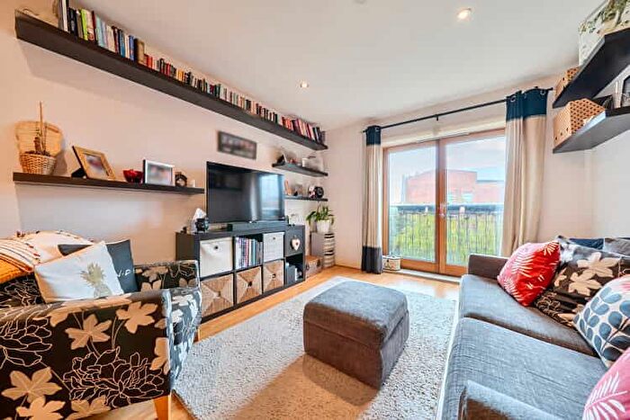 2 Bedroom Flat For Sale In Burgess House, Leicester, Leicestershire, LE1