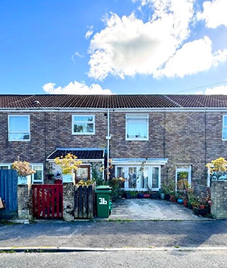 3 Bedroom Terraced House For Sale In Llwyn-Onn, Penderyn, Aberdare, South Glamorgan, CF44