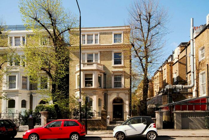 1 Bedroom Flat To Rent In Redcliffe Gardens, Chelsea, London, SW10