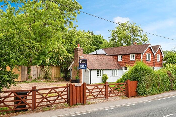 5 Bedroom Detached House For Sale In High Street, Etchingham, East Sussex, TN19