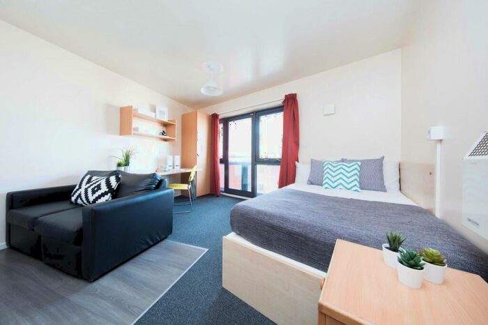 1 Bedroom Flat To Rent In Devonshire Courtyard, Wellington Street, S1