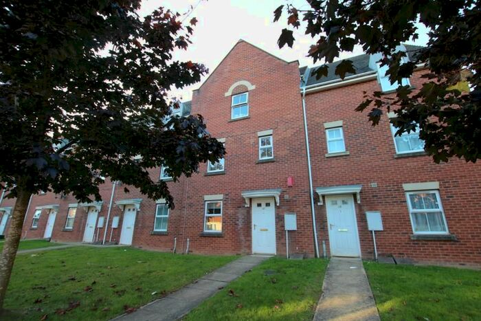 5 Bedroom Property To Rent In Wright Way, Stoke Park, Bristol, BS16